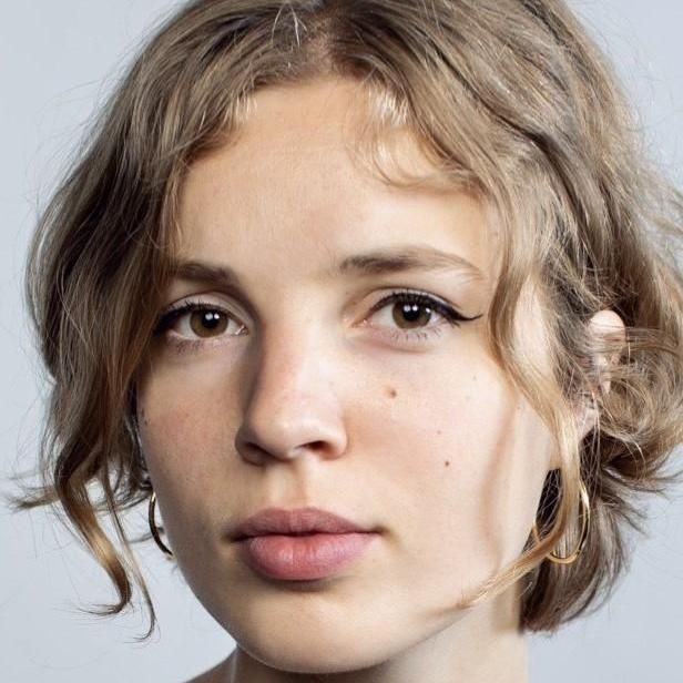 Photo of Alix Henzelin