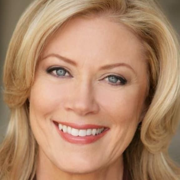 Photo of Nancy Lodder