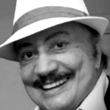 Photo of Raúl Amundaray