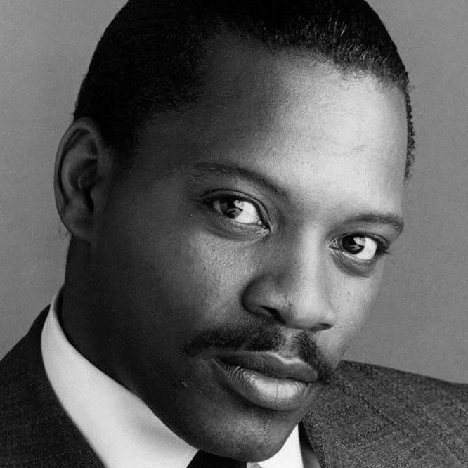 Photo of Alexander O'Neal