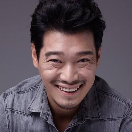 Photo of Yun Seung-hun