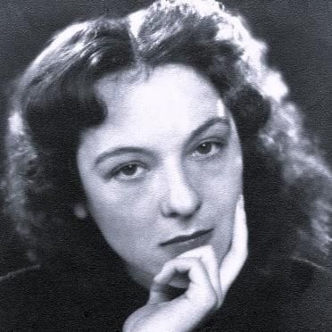 Photo of Angela Salloker