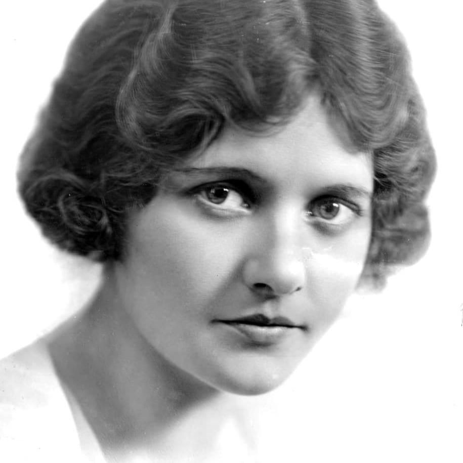 Photo of Constance Binney