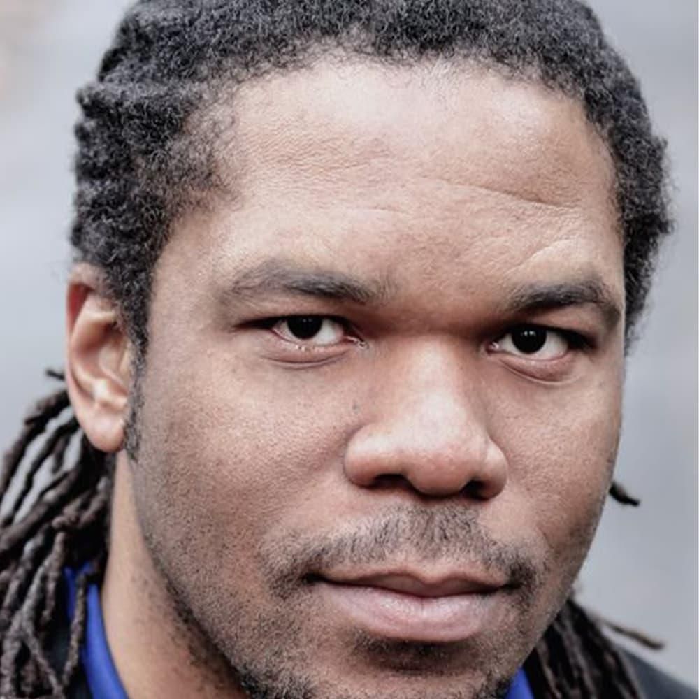 Photo of Julian Thomas
