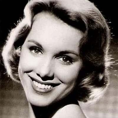 Photo of Alice Kessler