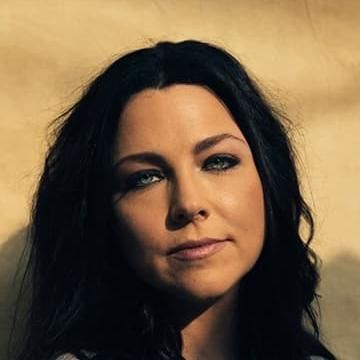 Photo of Amy Lee