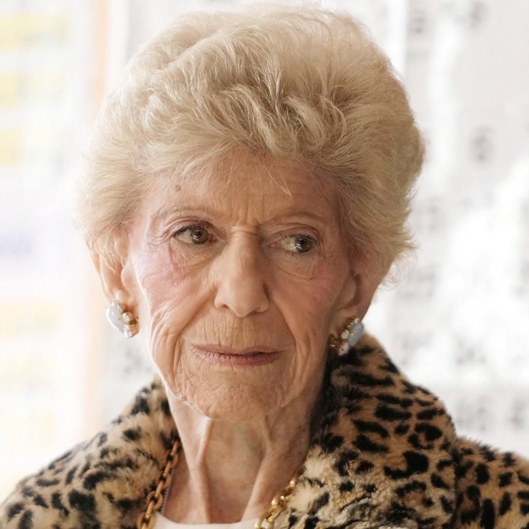 Photo of Hélène Carrère d'Encausse