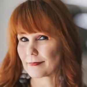 Photo of Susie Lewis