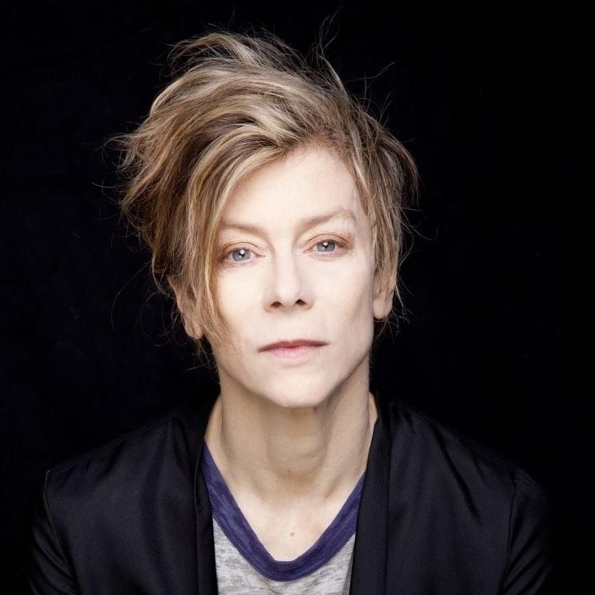 Photo of Louise LeCavalier