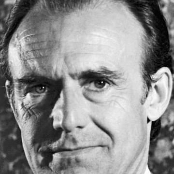 Photo of Richard Bull