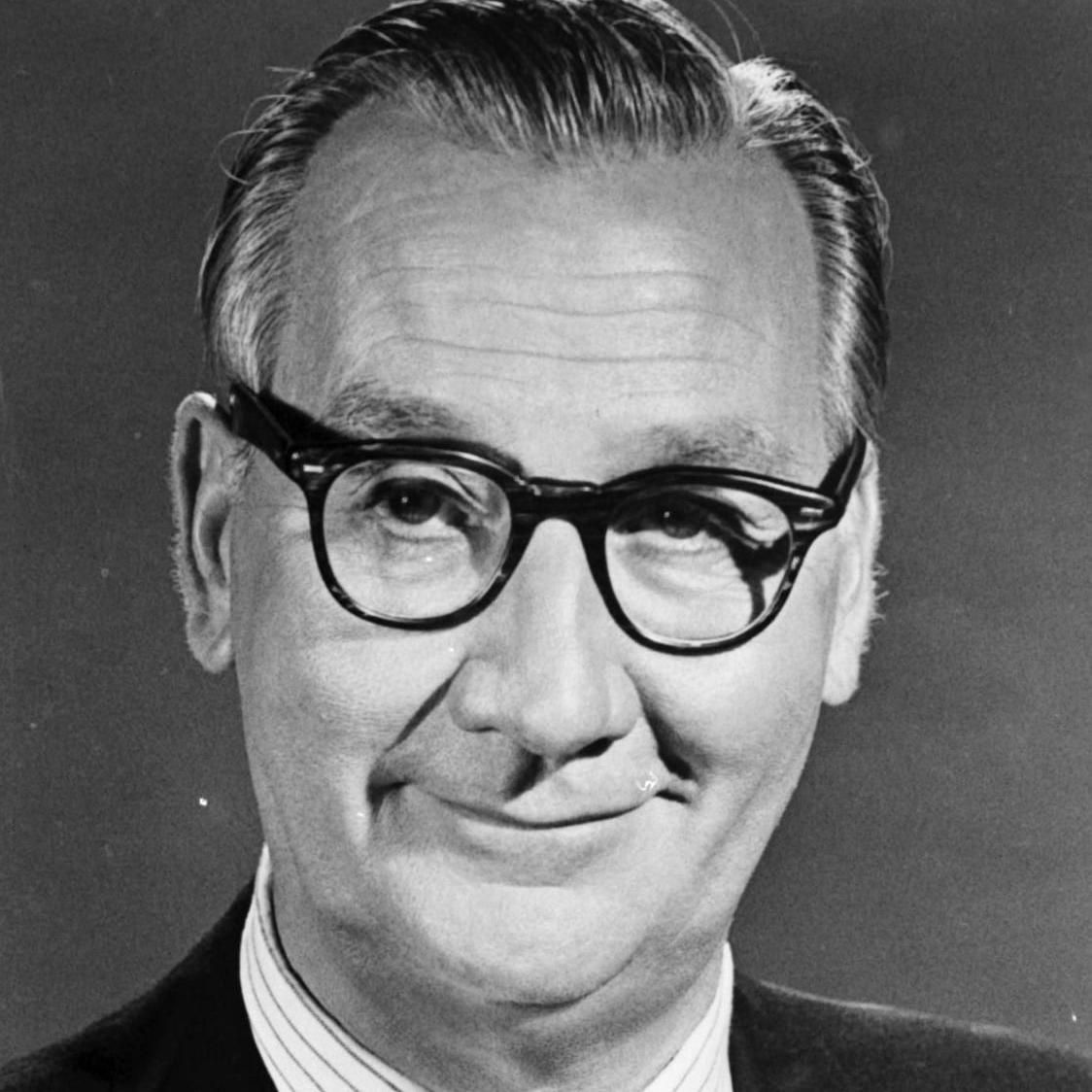 Photo of Edward Andrews