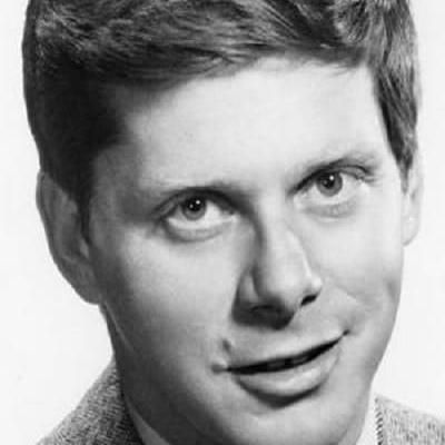 Photo of Robert Morse