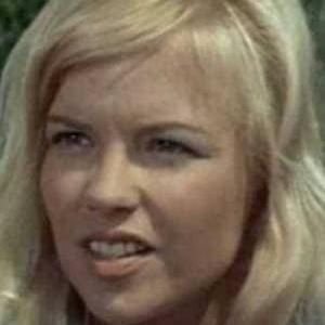Photo of Astrid Warner
