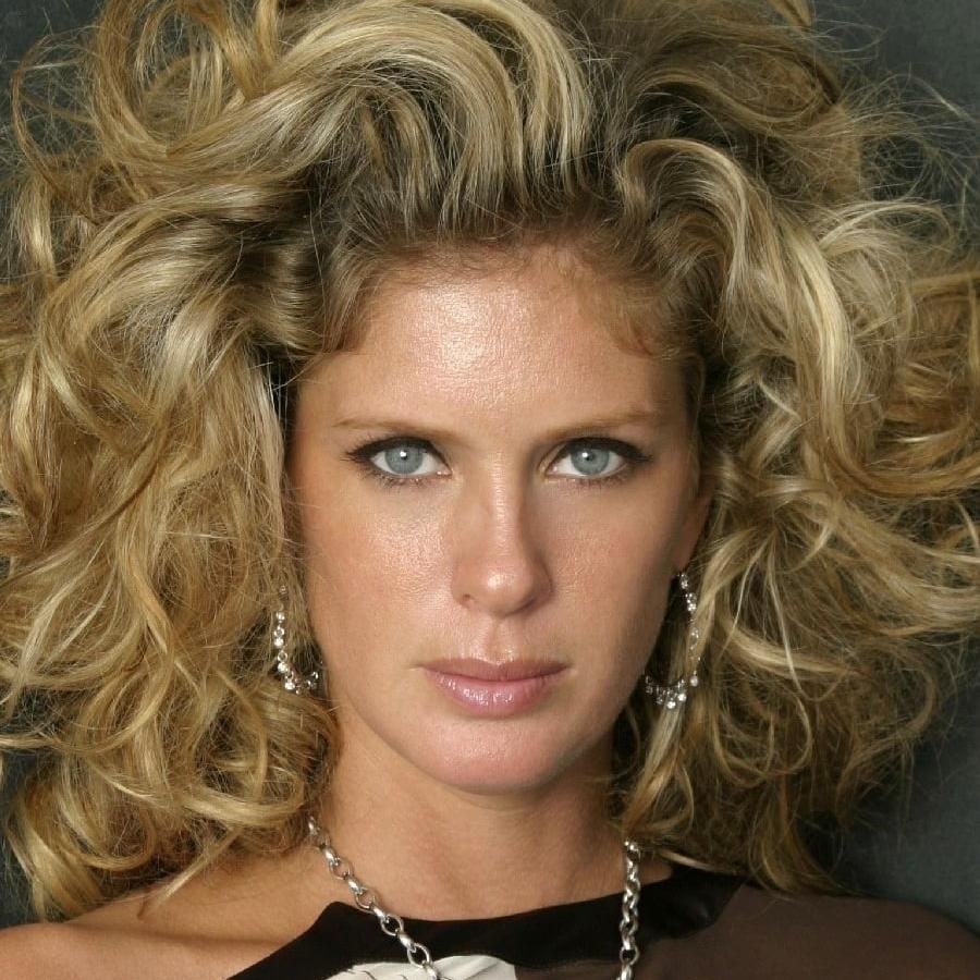 Photo of Rachel Hunter