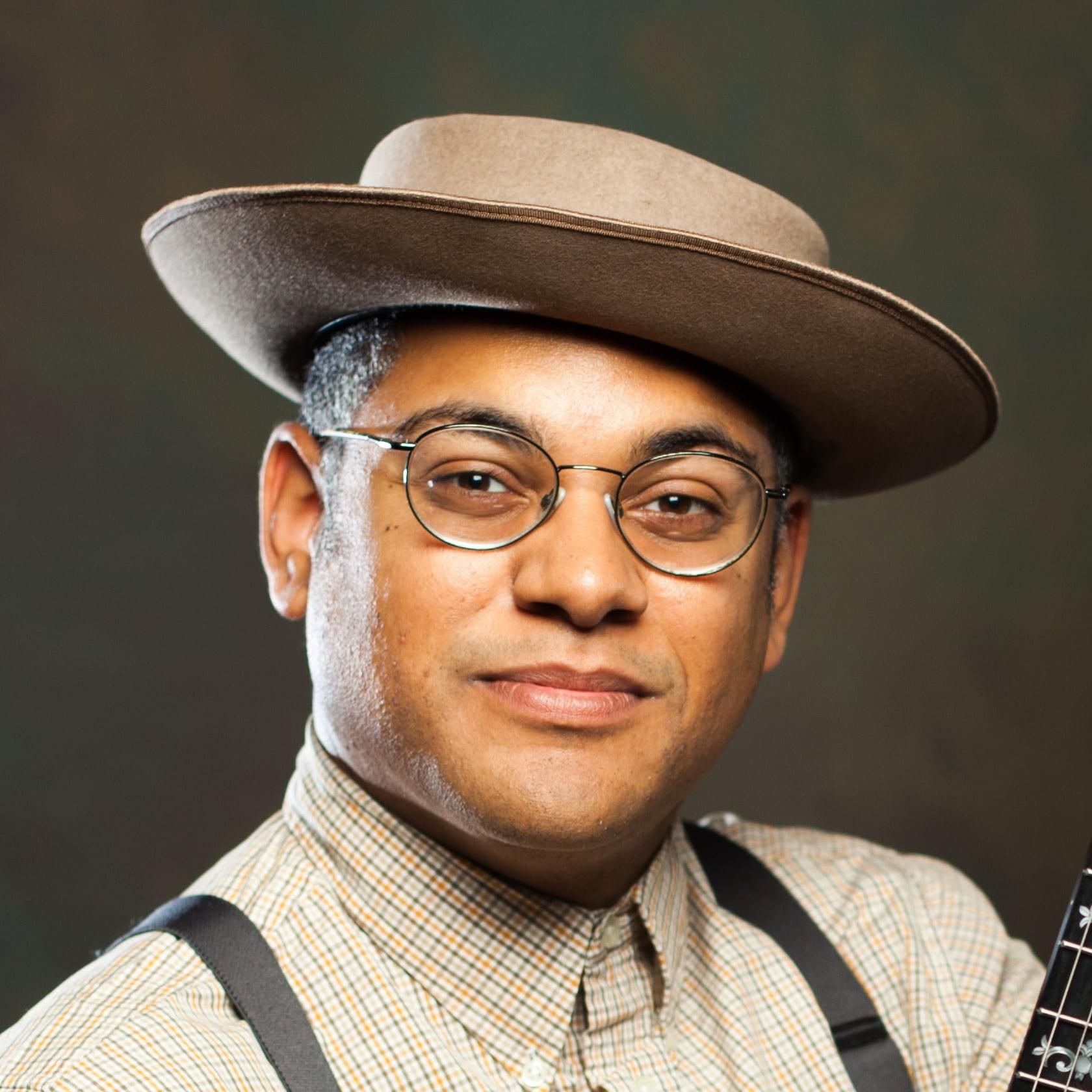 Photo of Dom Flemons