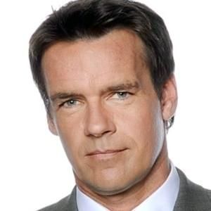 Photo of David James Elliott