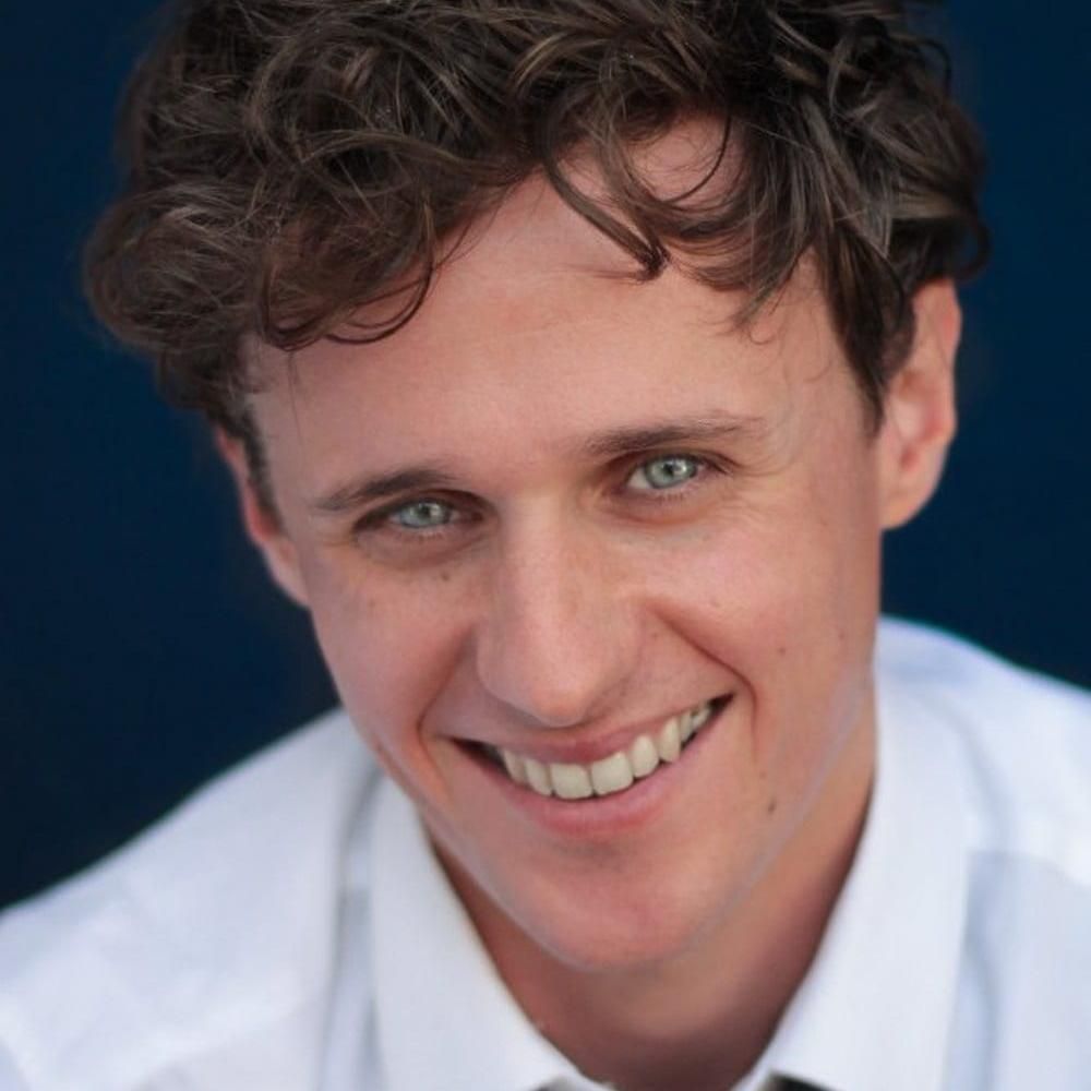 Photo of Alan Morrissey