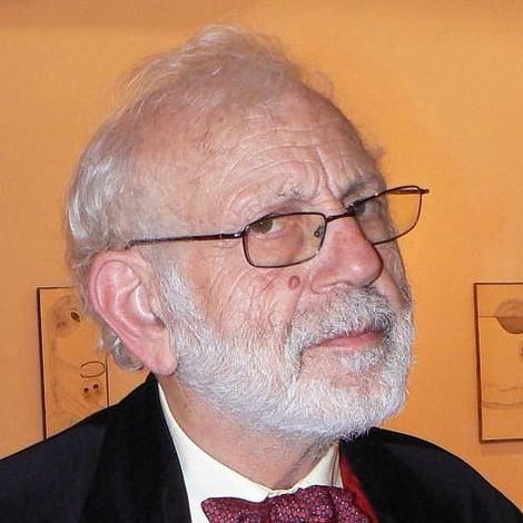 Photo of Itzhak Finzi