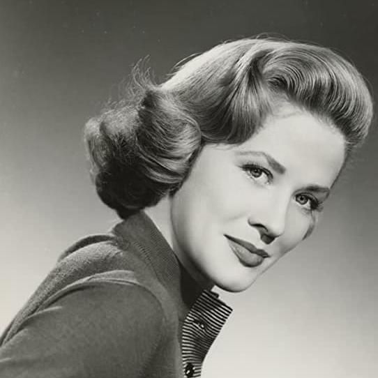 Photo of Joyce Holden