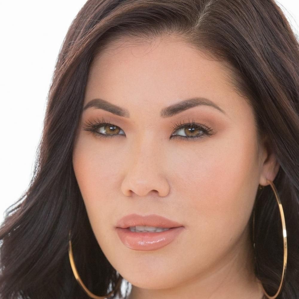 London Keyes Movies and TV Shows - Plex