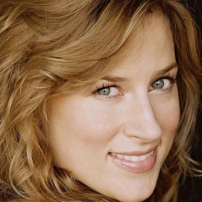 Photo of Jennefer Folsom