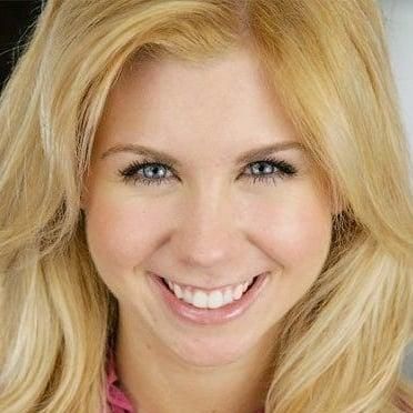 Photo of Nikki Bell