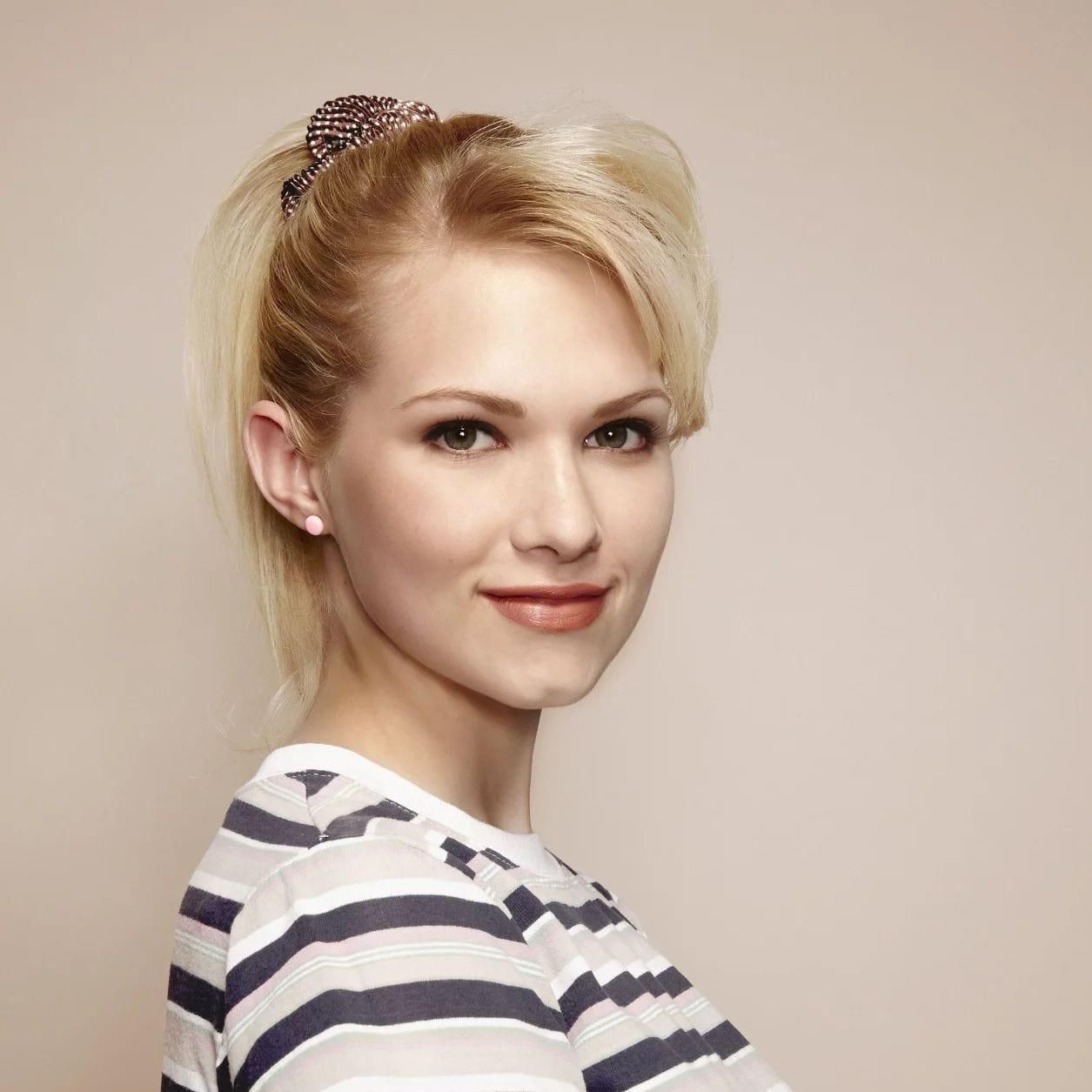 Photo of Claudia Lee