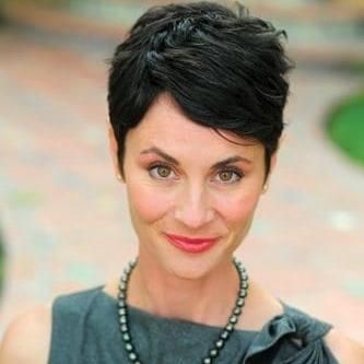 Photo of Beth Malone