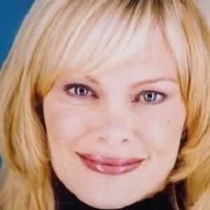 Photo of Lisa Parasyn