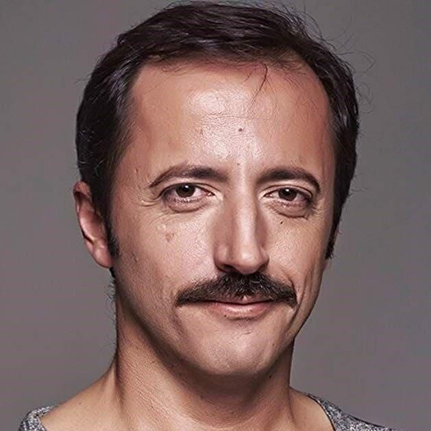 Photo of Enrique Asenjo