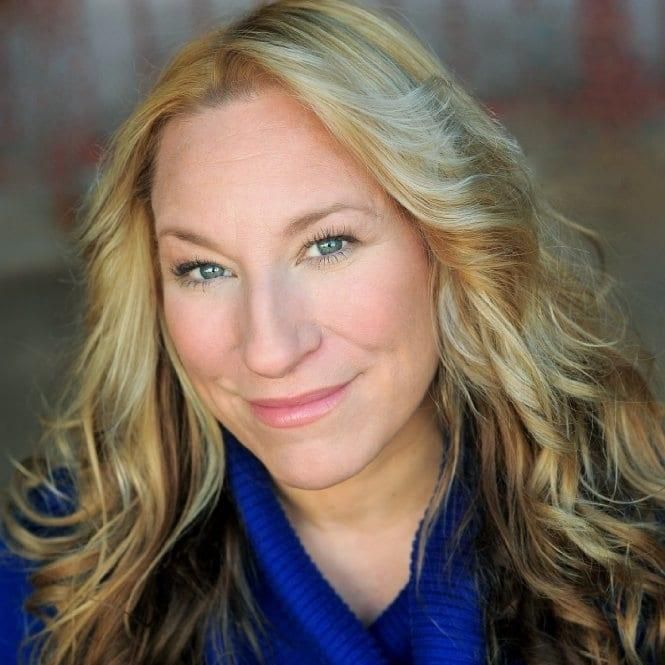 Photo of Claudine Claudio