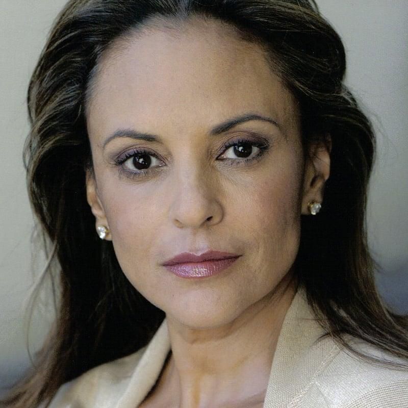 Photo of Ruth Zalduondo