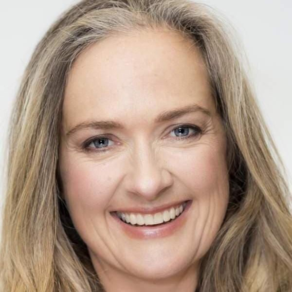 Photo of Elisabeth Easther