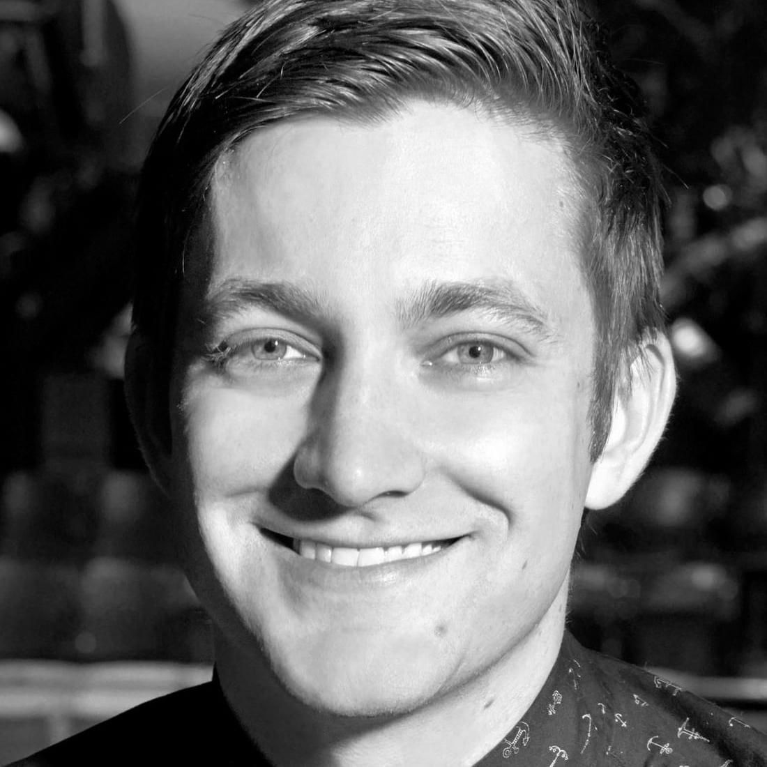 Photo of Chris Kelly