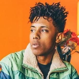 Photo of Valin Zamarron