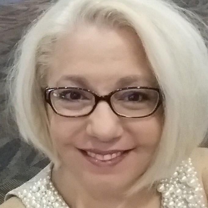 Photo of Gloria Bishop