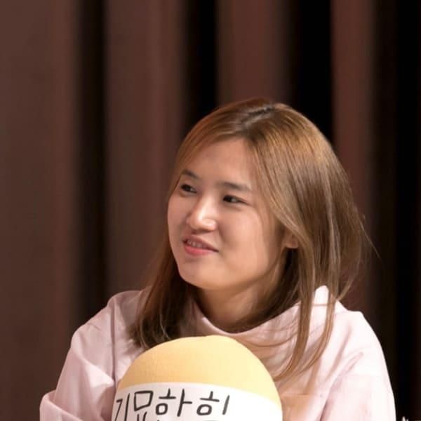 Photo of Shin Hyo-jung