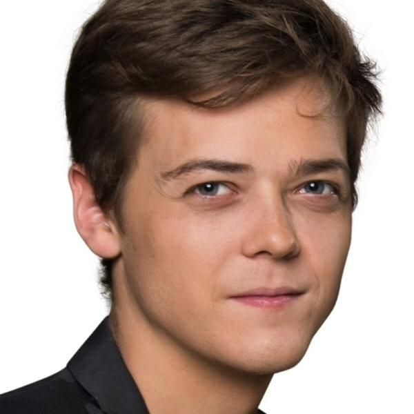 Photo of Simón Pesutic