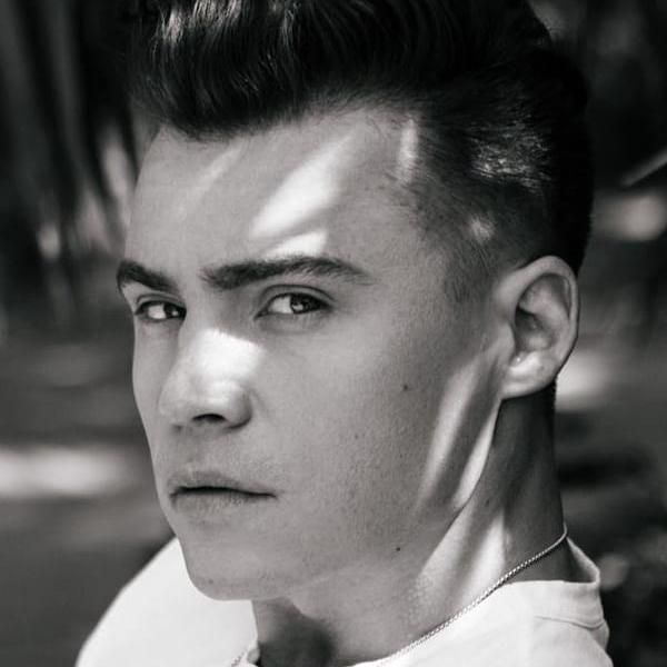 Photo of Shawn Hook