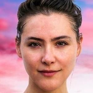 Photo of Lynda Thomas