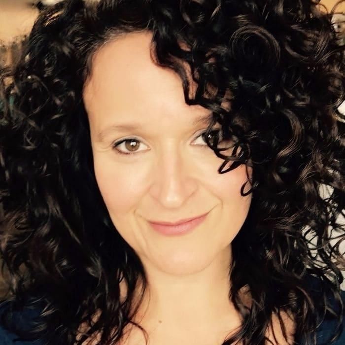 Photo of Lori Ferraro