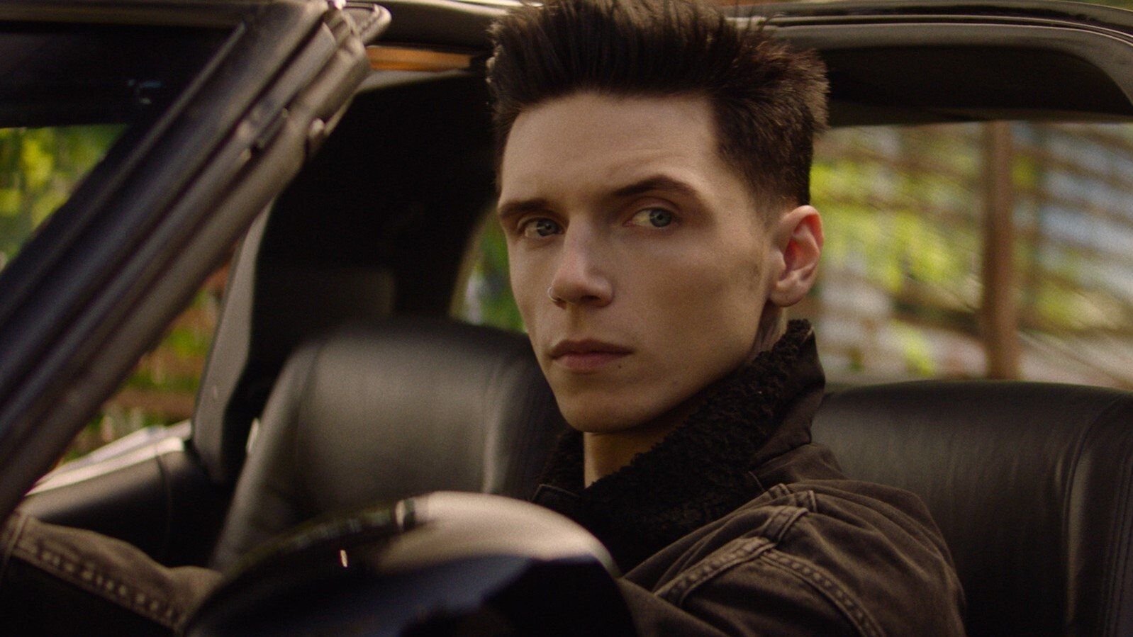 Watch Paradise City (2021) • Season 1 Full Episodes Free Online - Plex