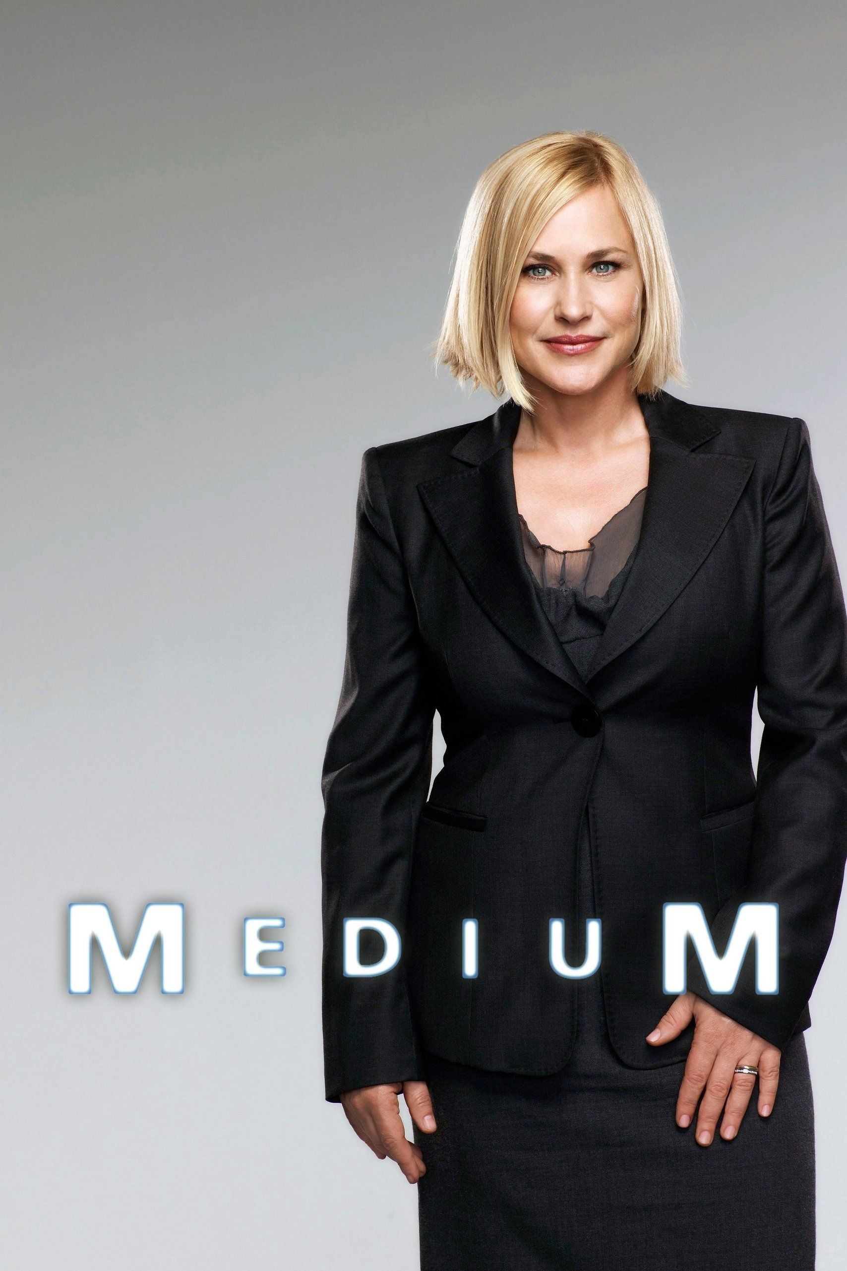 Watch Medium (2005) TV Series Free Online - Plex