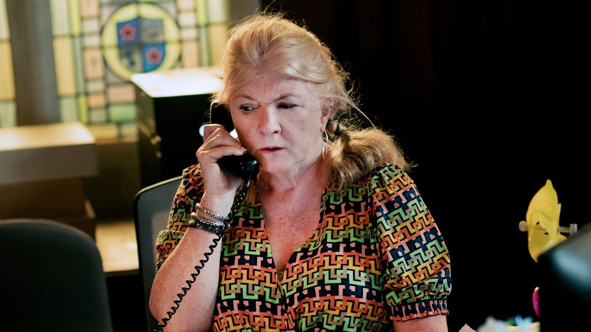 Watch Beyond Paradise • Season 1 Full Episodes Online - Plex