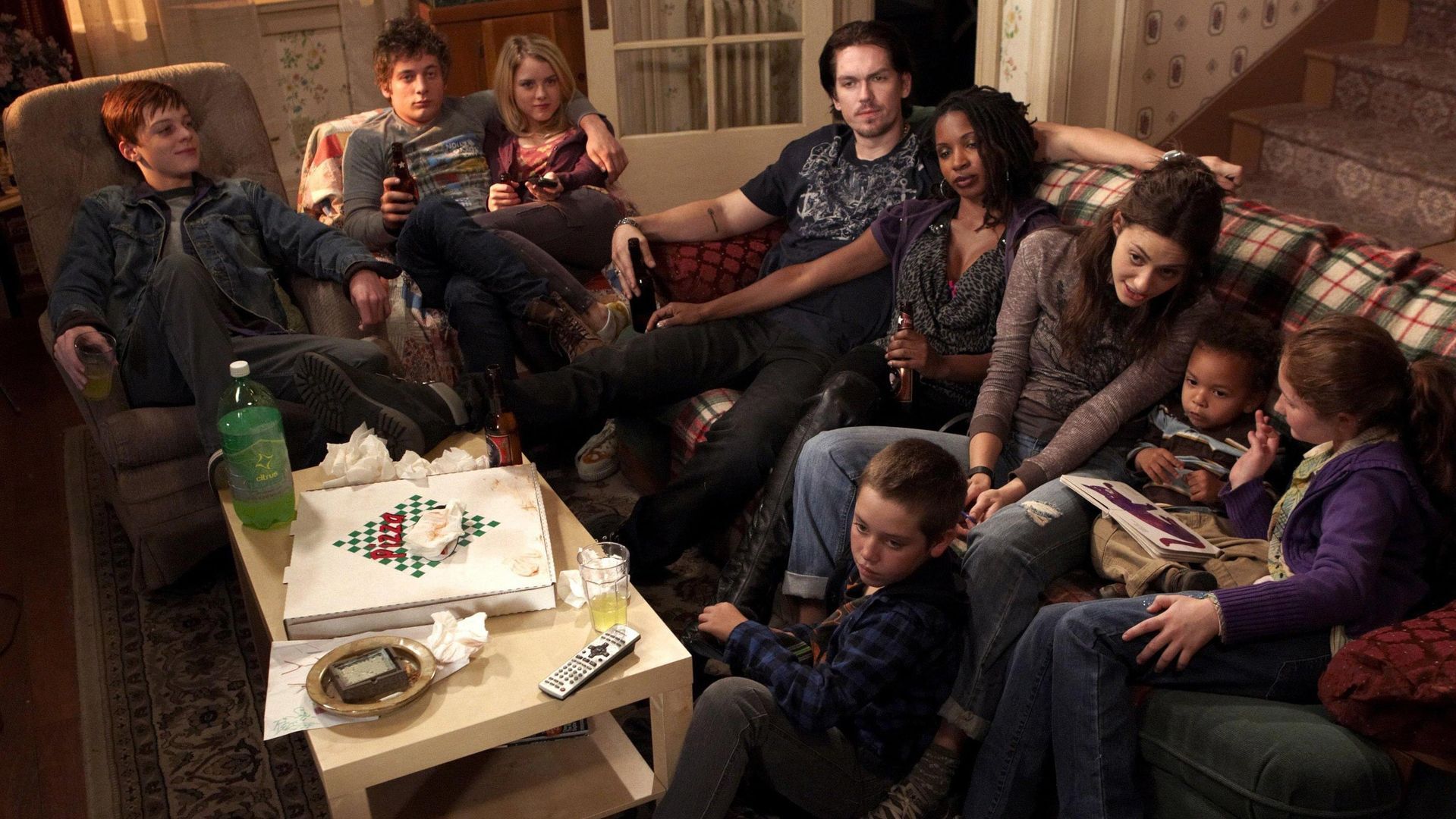 Watch Shameless (US) • Season 1 Full Episodes Online - Plex