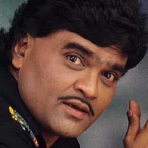 Watch Aayatya Gharat Gharoba (1991) Full Movie Online Plex