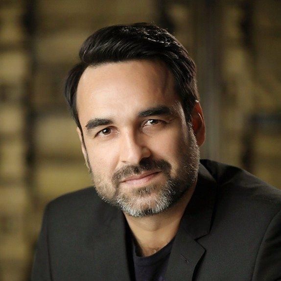 Watch Gunday (2014) Full Movie Online Plex