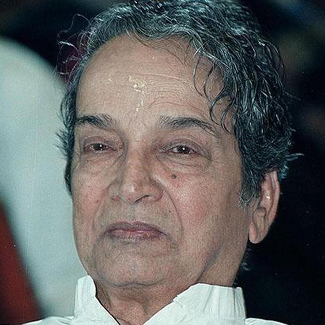 Watch Ulagam Sutrum Valiban (1973) Full Movie Free Online Plex