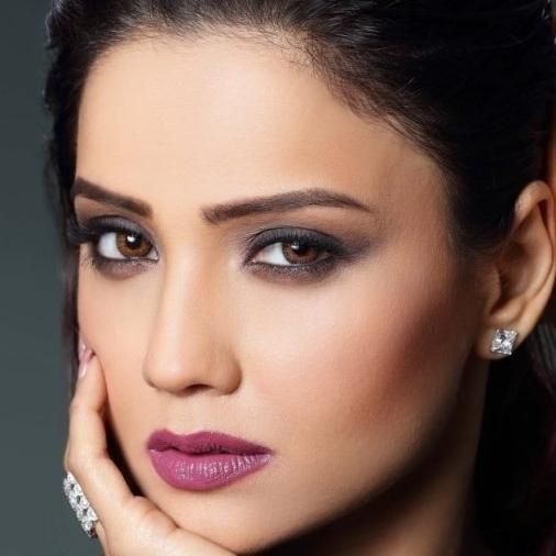 Photo of Adaa Khan