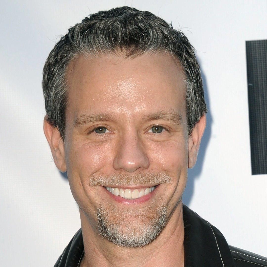 Photo of Adam Pascal